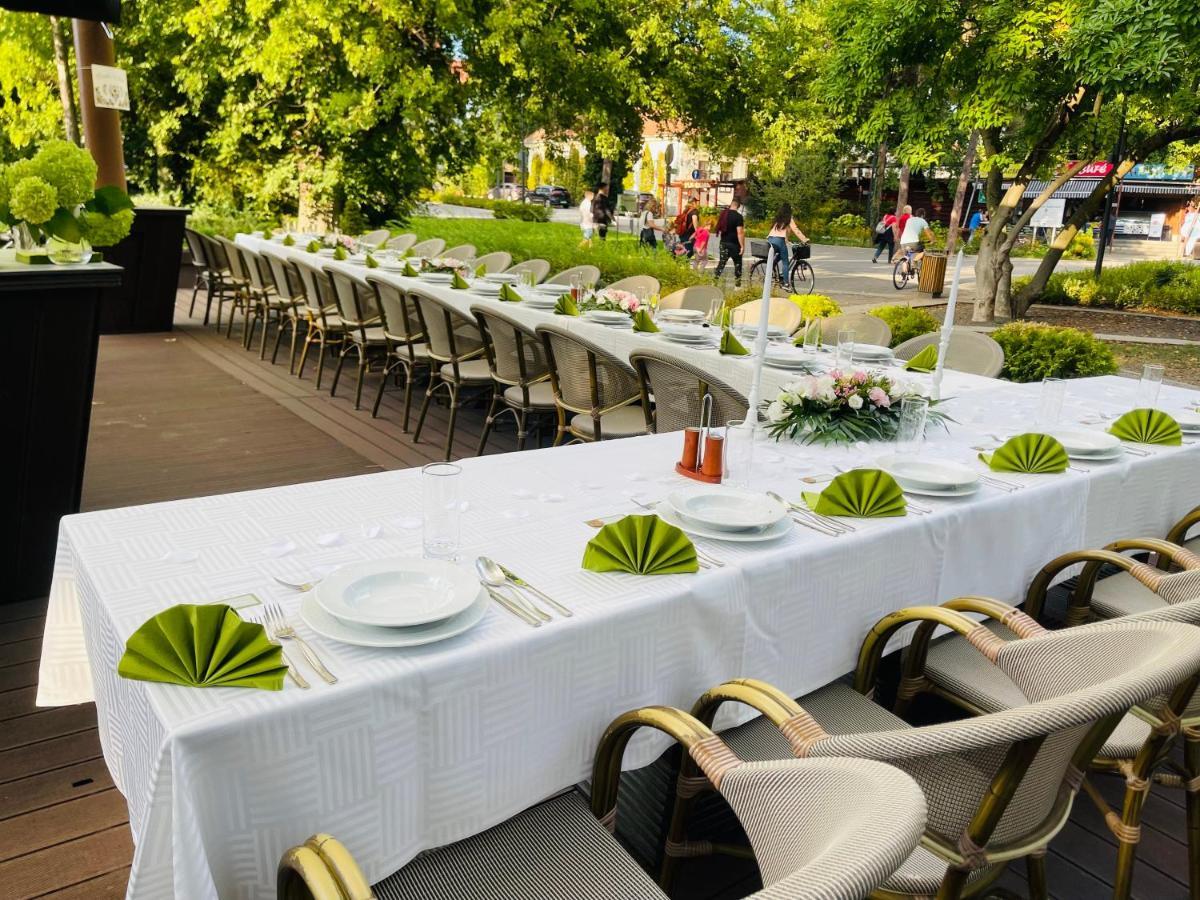 Villa Hotel 데브레첸 외부 사진