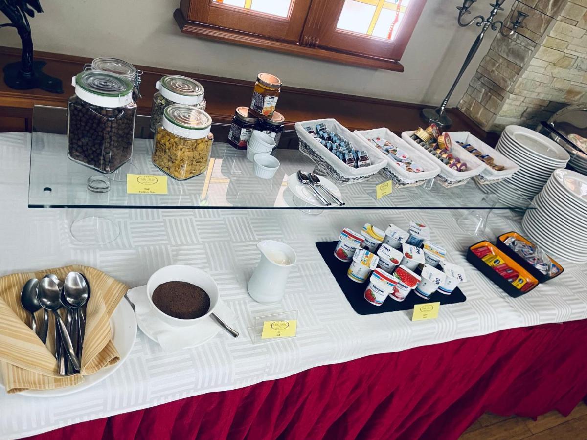 Villa Hotel 데브레첸 외부 사진