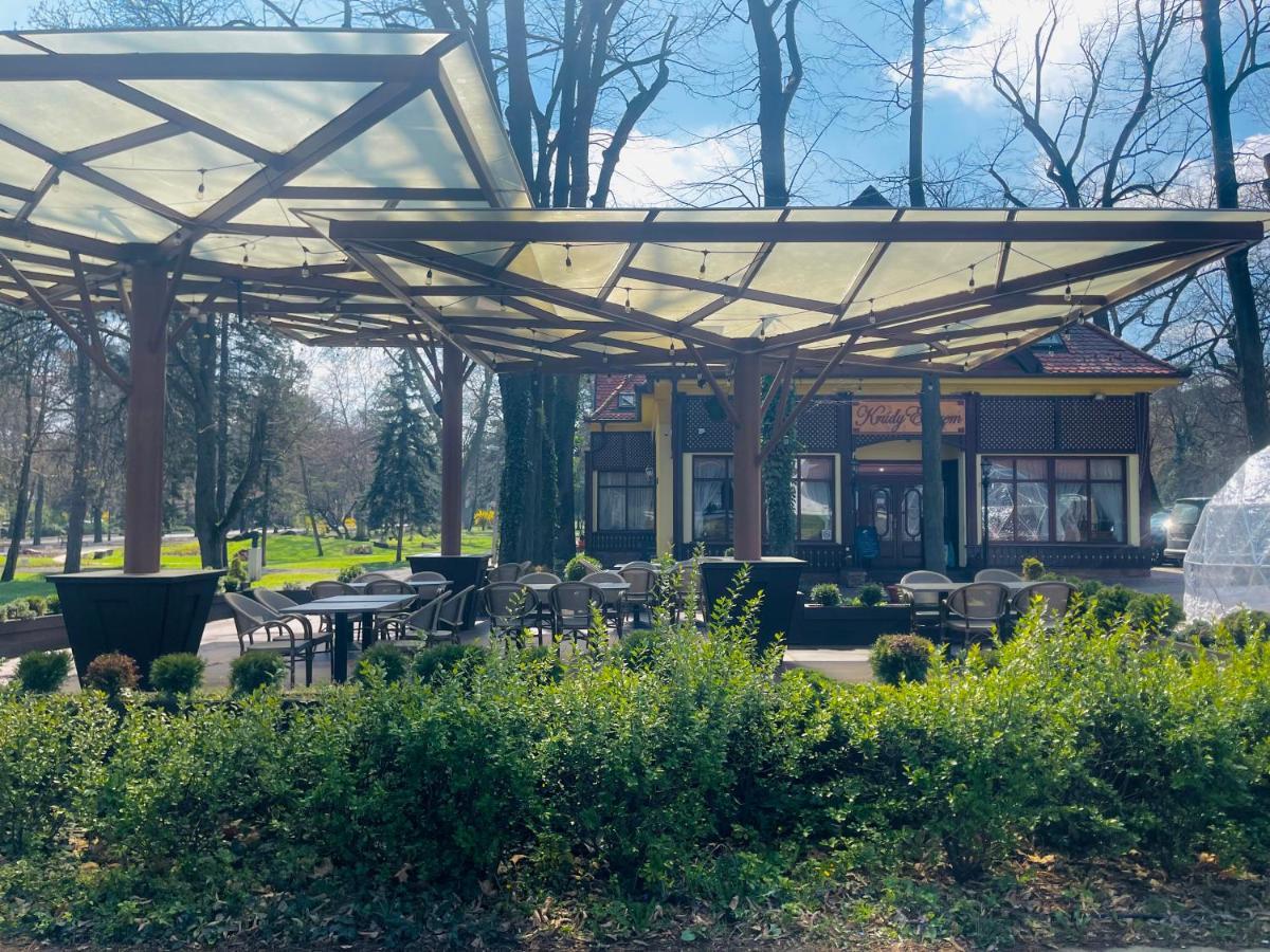 Villa Hotel 데브레첸 외부 사진