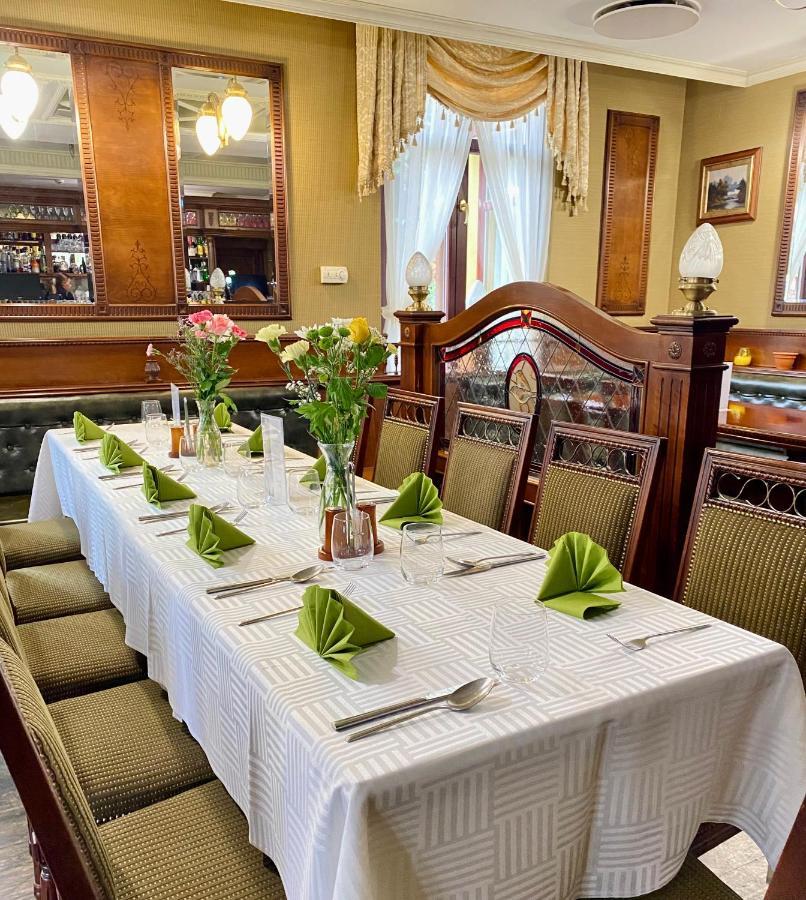 Villa Hotel 데브레첸 외부 사진