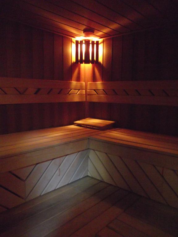 Villa Hotel 데브레첸 외부 사진