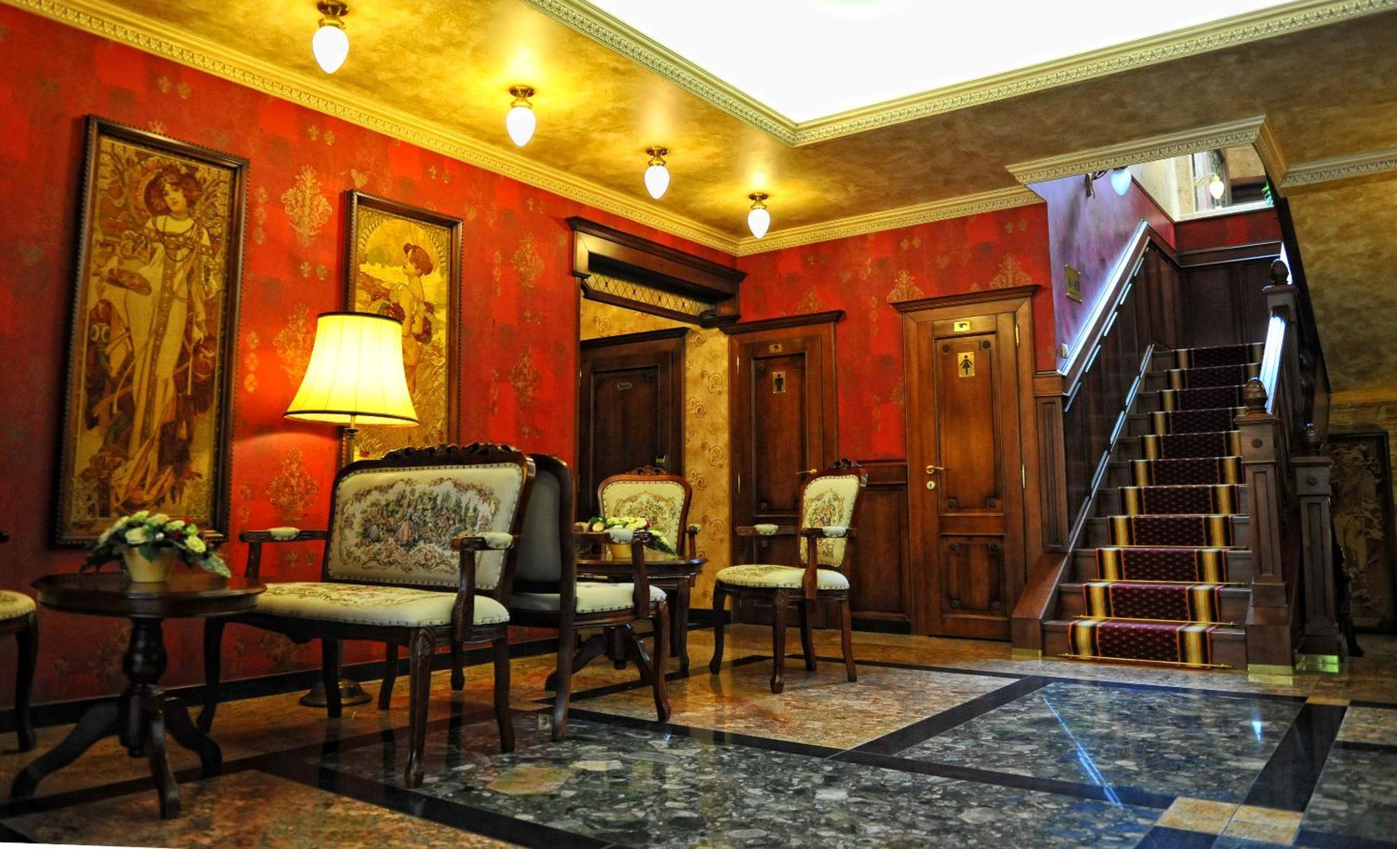 Villa Hotel 데브레첸 외부 사진